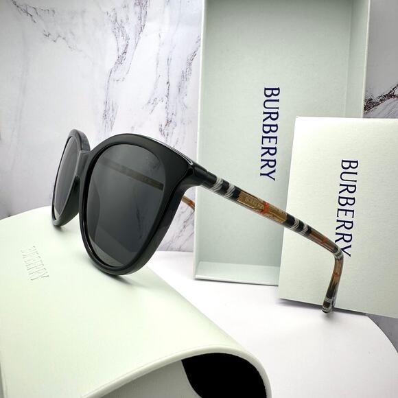New Burberry Sunglasses Black Front Round Pantos Frame Checkered Arms Gray Lens